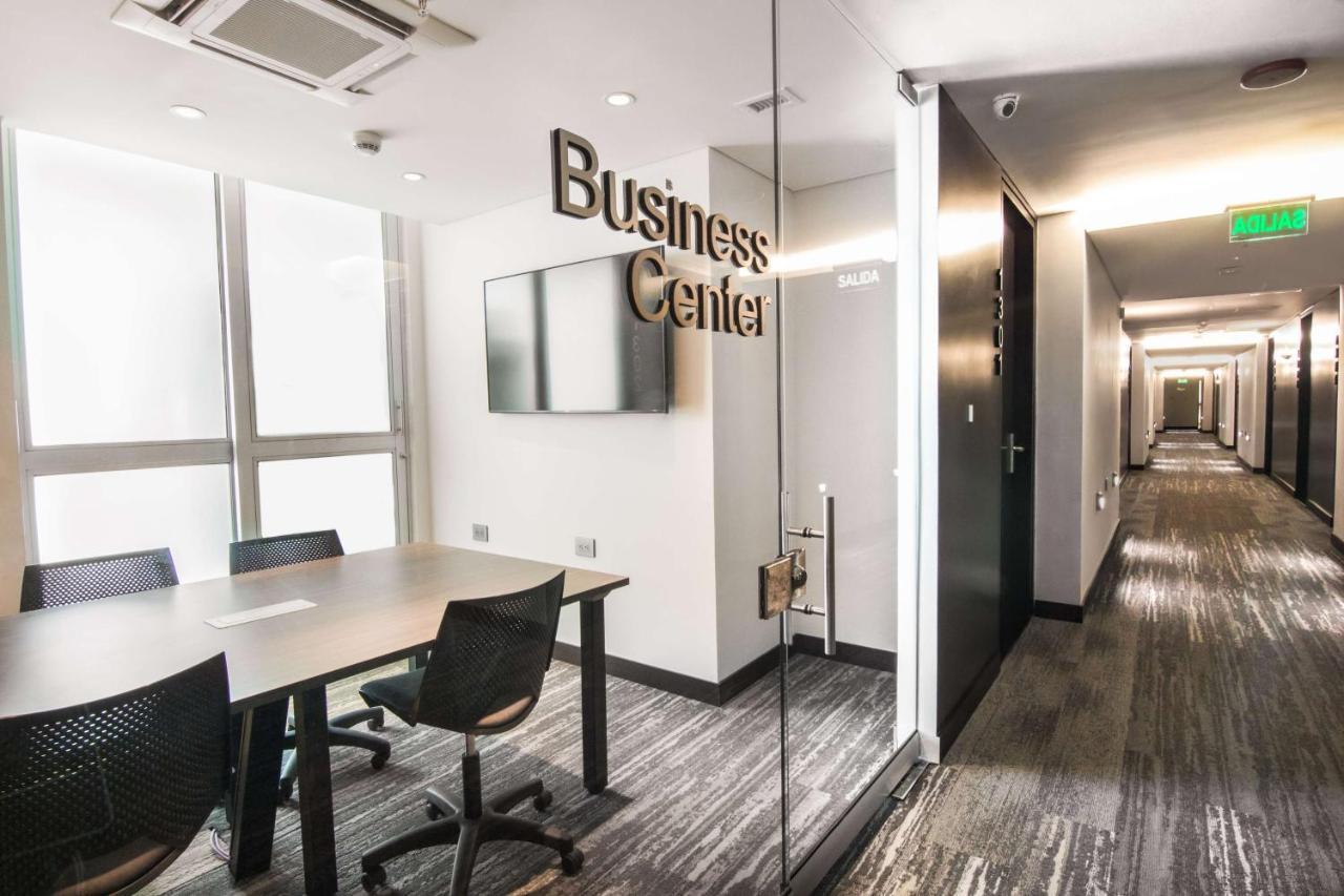 Sonesta Hotel Bucaramanga Floridablanca Buitenkant foto Business Center